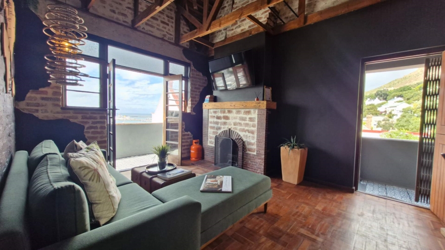 To Let 2 Bedroom Property for Rent in Simons Town Western Cape